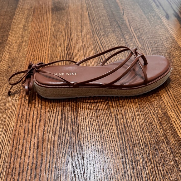 Nine West Women's Candid Strappy Tie-Up Espadrille Sandals, size 9.5 - Picture 8 of 13